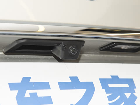 2025�� �Ŀ� 55 TFSI quattro �콢������