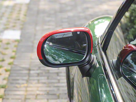 2025�� JOHN COOPER WORKS CABRIO