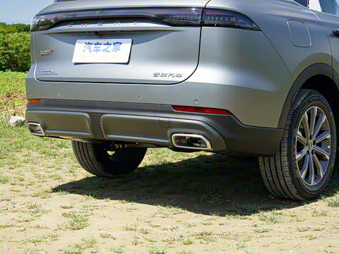 2025�� 2.0T ��������� 7��