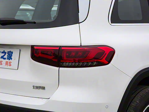 2022�� �Ŀ� GLB 200 ʱ����