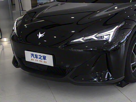 2025�� 560PRO 185kW