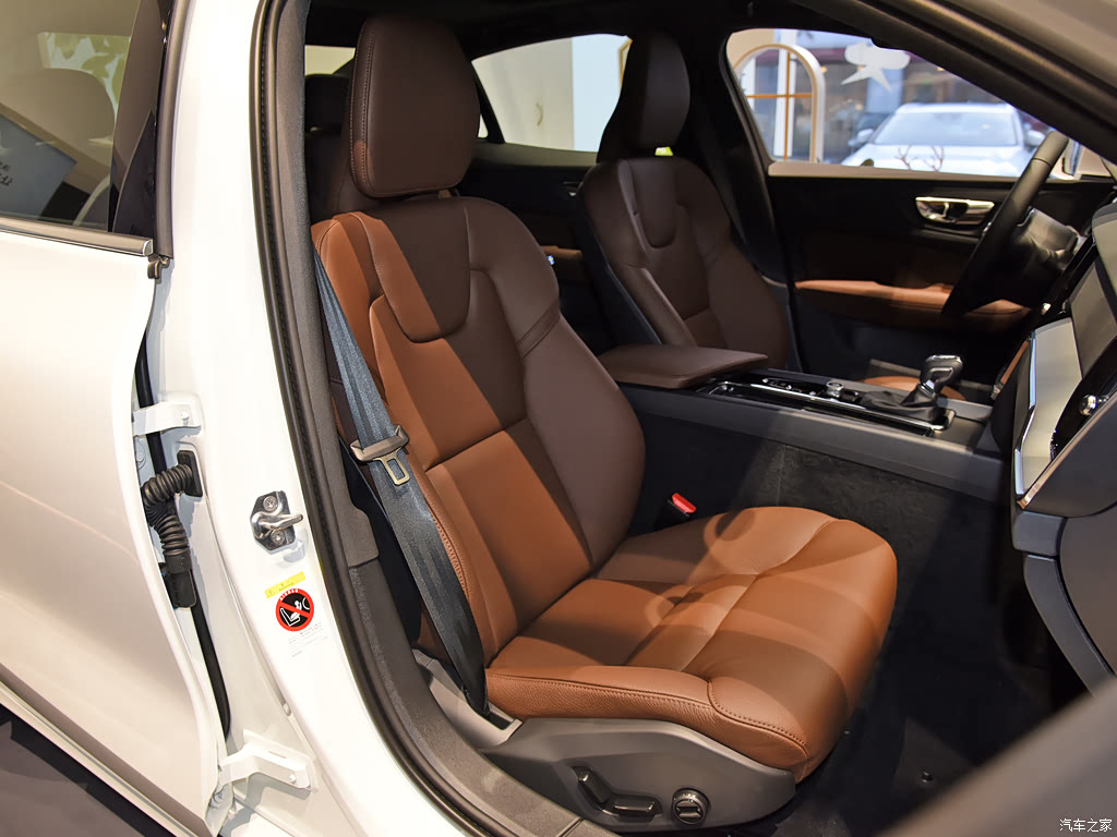 沃尔沃s60 2021款 t4 智逸豪华版 6085584图片_沃尔沃_汽车图库_汽车