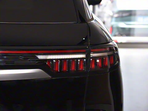 2025�� 200 �����콢��