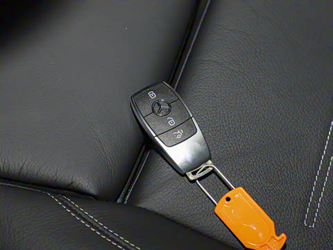 2025�� CLA 260 4MATIC