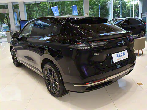 2025�� 825 Max��