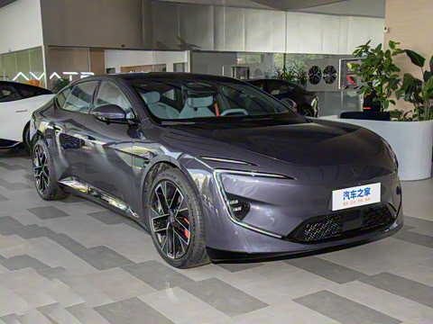 2025�� �Ŀ� Max���̰�