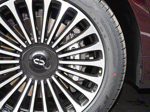 2025�� ���� Max�� 100kWh 6����