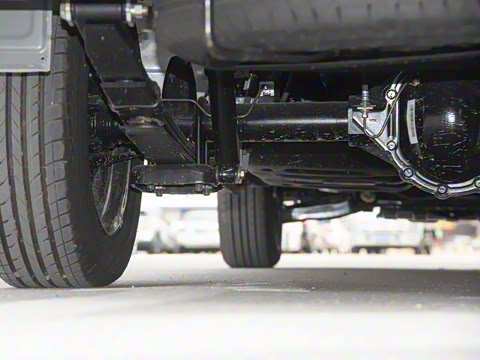 2025�� M5 1.6L ���������� 7��