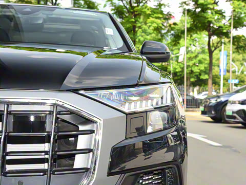 2023�� 55 TFSI ����������