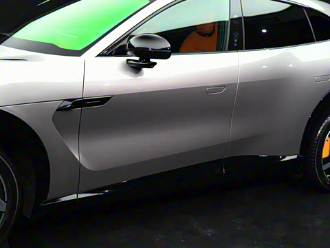 2025�� ������������������Max��