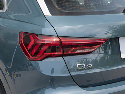 2025�� quattro 45�����ذ� 40TFSI ʱ�ж�����