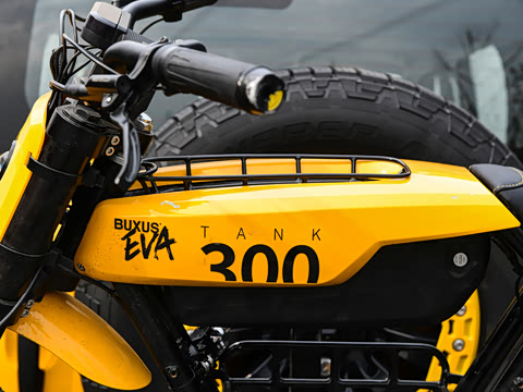 2022�� 2.0T �߾��޶���