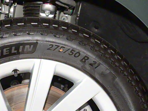 2025�� 3.0 L6 400PS ʢ���ӳ��� ����