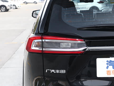 2022�� 2.0L CVT��������