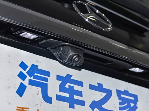 2025�� GLS 450 4MATIC ������