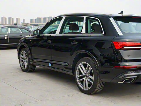 2025�� 45 TFSI quattro S line�˶���