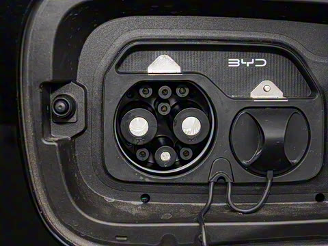 2025�� �Ǽݰ� 405km �����