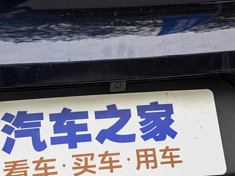 2022�� 1.5L PHEV 205KM ���а�Plus