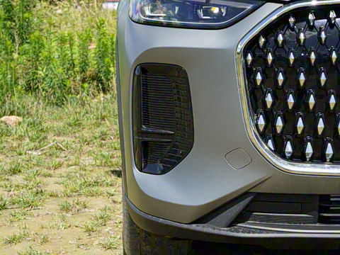 2025�� 2.0T ��������� 7��