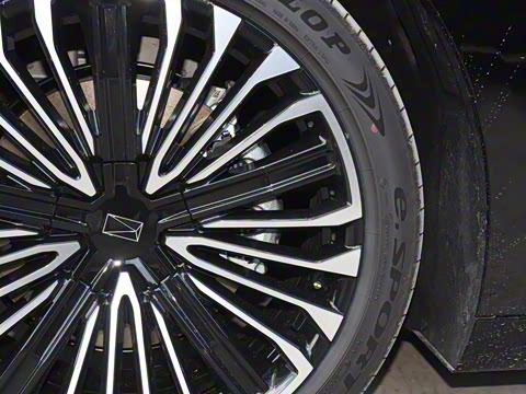 2025�� �Ŀ� Ultra���������