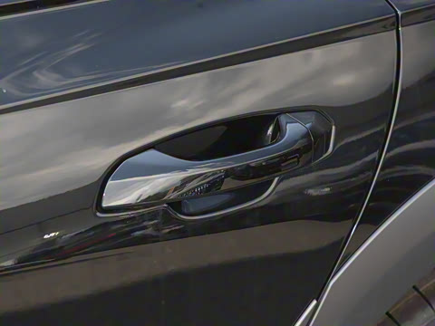 2025�� allroad quattro 55 TFSI ��̽�ռ�