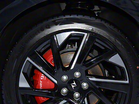 2025�� ���� 550AirѲ����