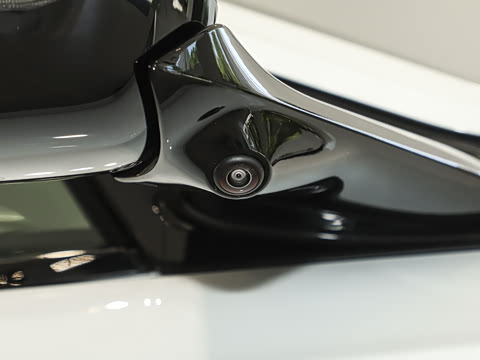 2025�� 4.0T V8 Coupe