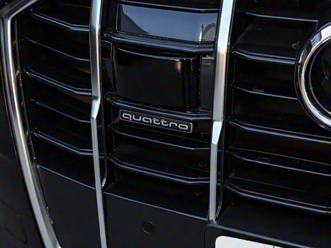 2021�� 55 TFSI quattro S line�����