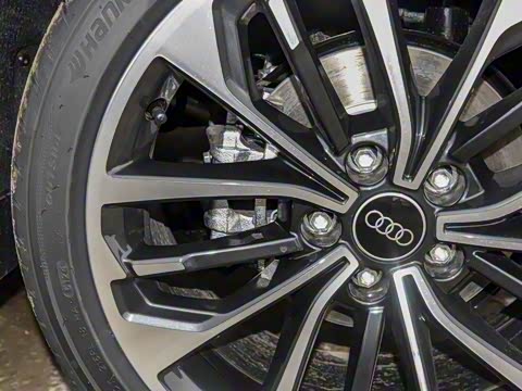 2026�� A3L Limousine 35TFSI �ɳ������� +������ѡ��