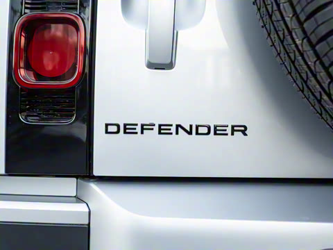 2022�� 90 2.0T P300 SE