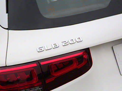 2022�� �Ŀ� GLB 200 ʱ����