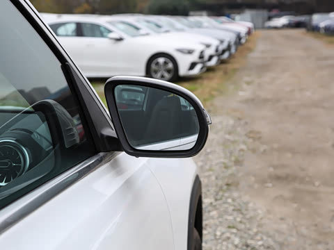 2022�� �Ŀ� GLB 200 ʱ����