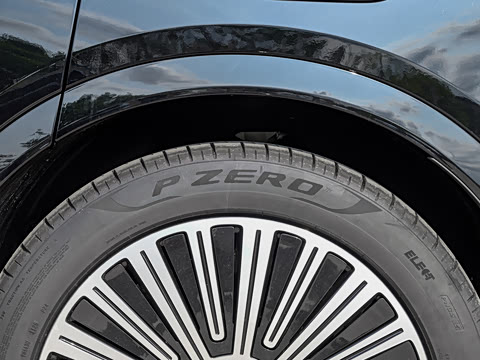 2025�� ���� Ultra�� 52kWh 5����