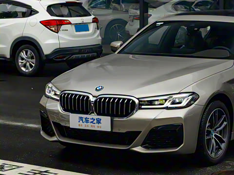 2022�� �Ŀ�� 535Le M�˶���װ