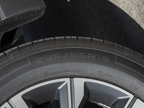 2025�� 2.0T ��������� 7��