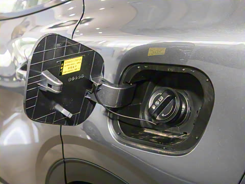 2025�� 2.0T ��������