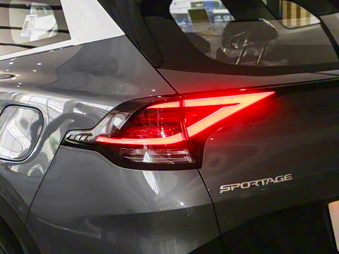 2025�� 2.0T ��������