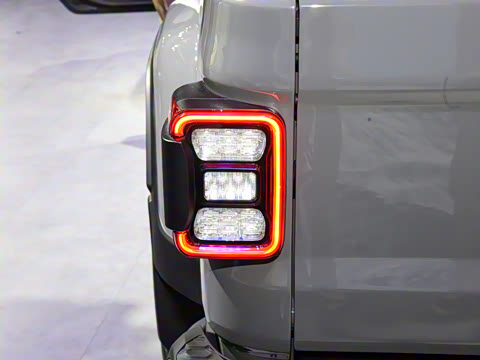 2022�� 3.6L ���а�