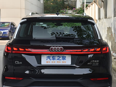 2023�� 40 TFSI quattro ������ ������װ