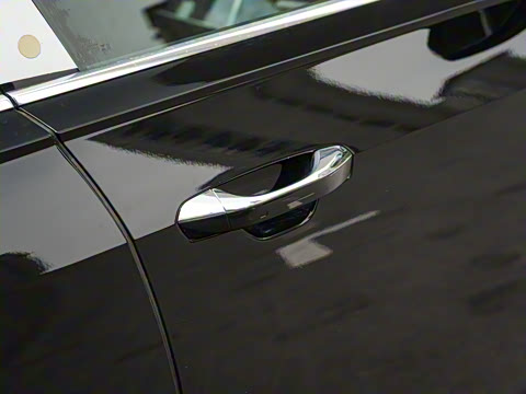 2026�� A8L 45 TFSI quattro ������