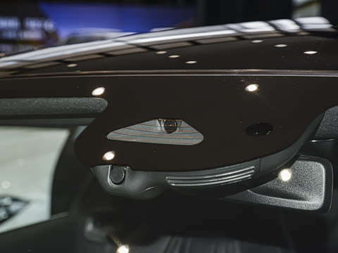 2025�� CLE 300 4MATIC �����ͽ��ܳ�