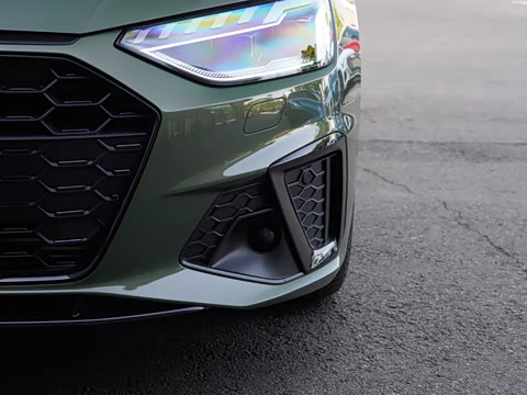 2025�� S4 Avant 3.0TFSI