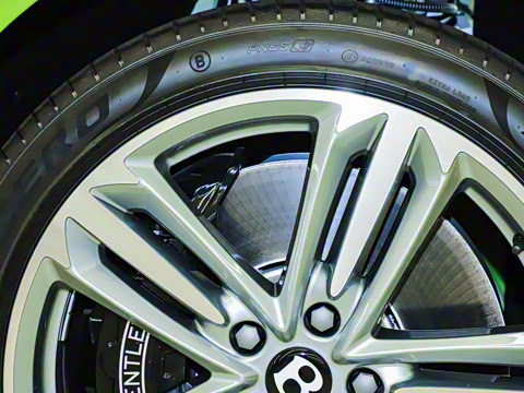 2024�� 4.0T GT V8