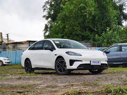 2025�� 650 ������