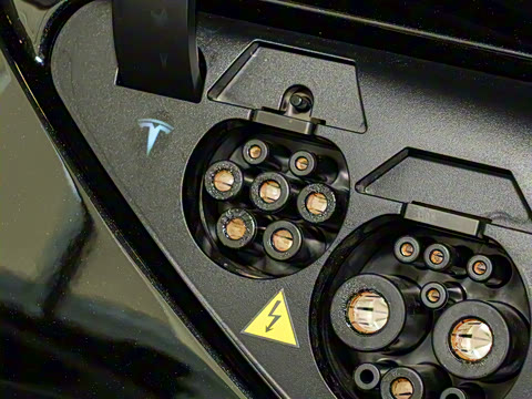 2025�� ����������