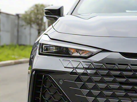 2023�� 2.0T ���ٰ�