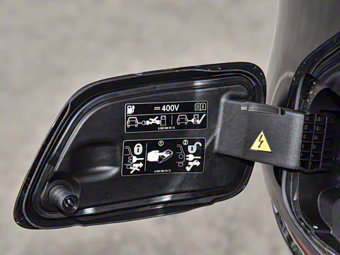 2022�� E 350 e L ���ʽ��϶����γ�