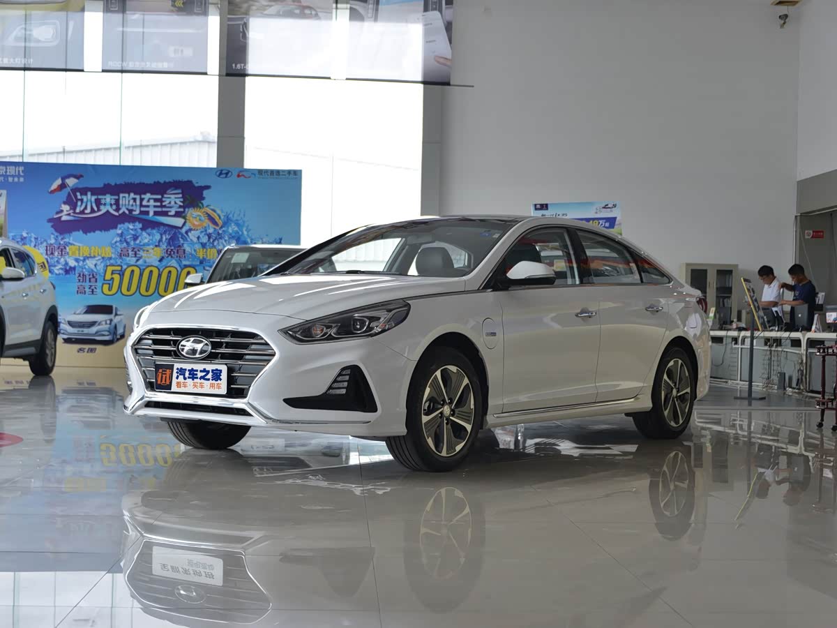 Hyundai Series 4654