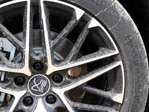 2025�� EV �Ǽݰ� 605KM������