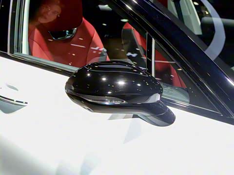 2025�� 2.0T ������